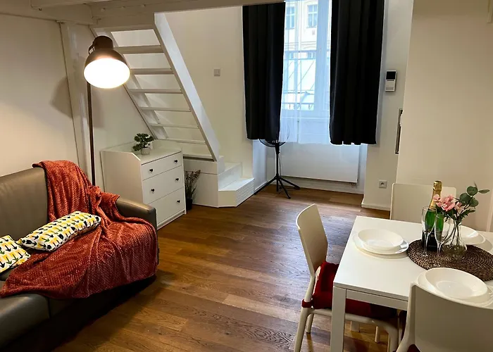 Opletalova 1min From Wenceslas Square Appartamento *