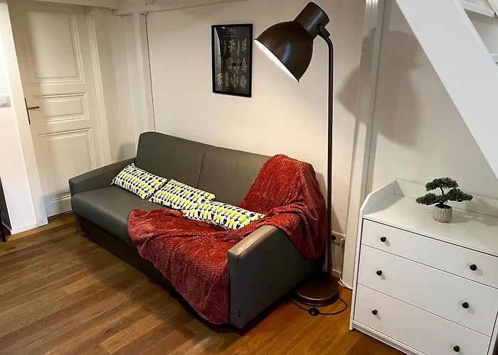 Opletalova 1min From Wenceslas Square *